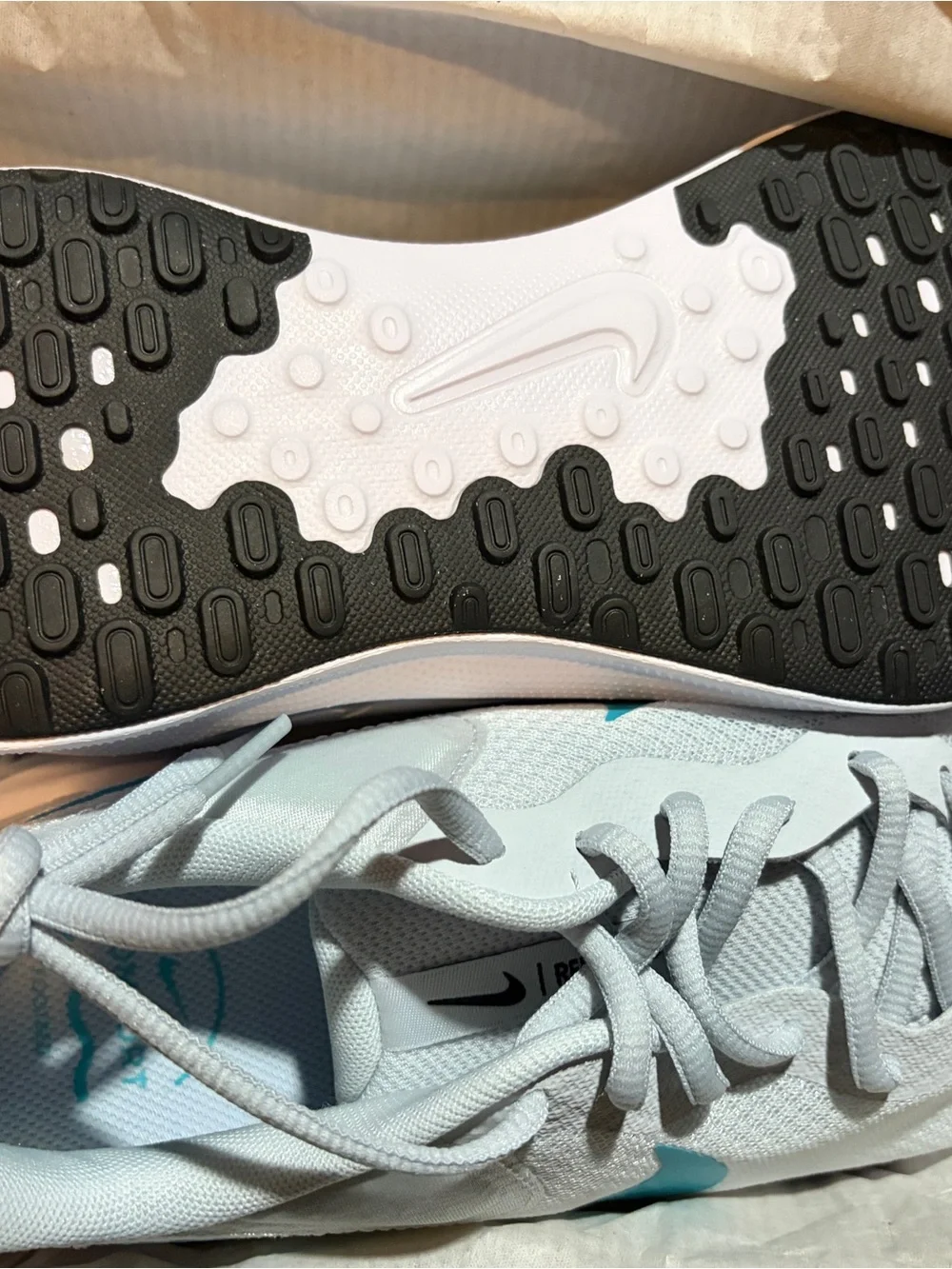 Nike women’s athletic